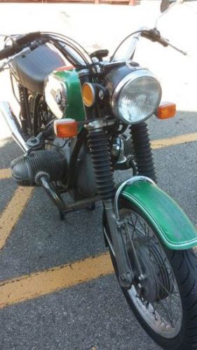Mike Taint’s Green BMW R75/5